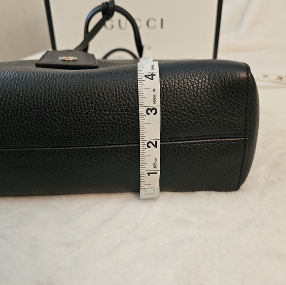 GUCCI BAG MOST FABULOUS, CHIC, SEXY 100% AUTHENTIC GUCCI BLACK TOTE BAG - Picture 11 of 16